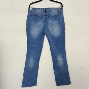 Flamingals Floral Embroidery Mid Waist High Stretch Bootcut Jeans with Pockets thumbnail 6