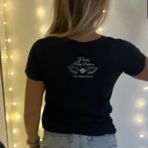 Tee thumbnail 2