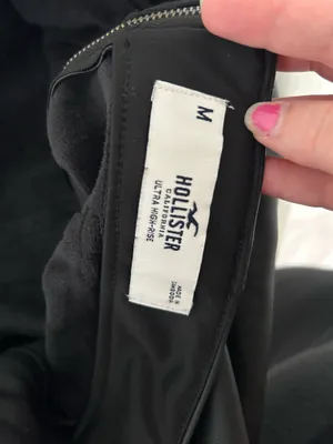 Hollister Ultra High-Rise Faux Leather Mini Skirt – Black – Size M thumbnail 3