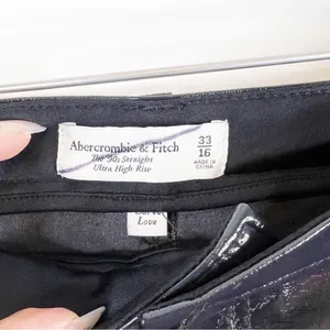 Abercrombie & Fitch The 90s Straight Ultra High‎ Rise Curve Love Vinyl Pants 33 thumbnail 5