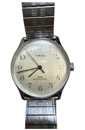 Timex Vintage Water Resistant Watch Silver Tone Expansion Band thumbnail 1