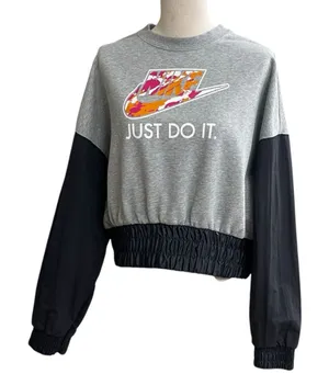 Nike Womens Sweatshirt Sz XS Gray Black Pullover Crew Neck Workout‎ Activewear thumbnail 1