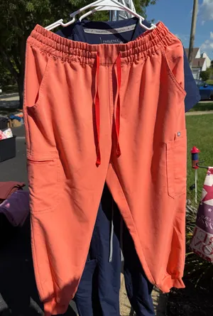 FIGS Uman Jogger Scrub Pants thumbnail 1
