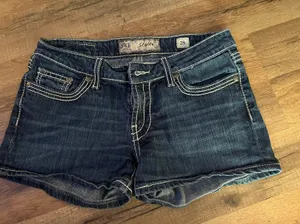Buckle Jean Shorts thumbnail 1
