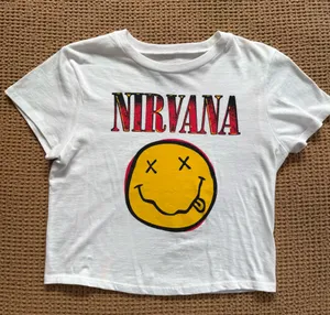 NIRVANA Cropped Tee White Size M thumbnail 1