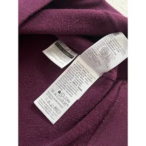 Levi’s Logo Crewneck Plum Sweater Large White Graphic Sweatshirt Womens thumbnail 4