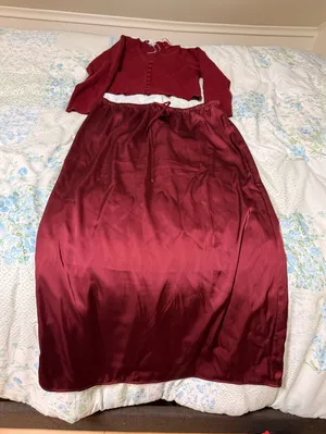 Sweater and skirt set Red Size XL thumbnail 1
