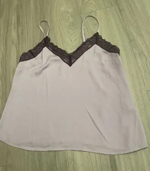 Old Navy Lace-Trim Satin Cami in Dusty Mauve with Black Lace thumbnail 1