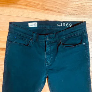 GAP 1969 Black Skinny Legging Jean Sz 27S thumbnail 3