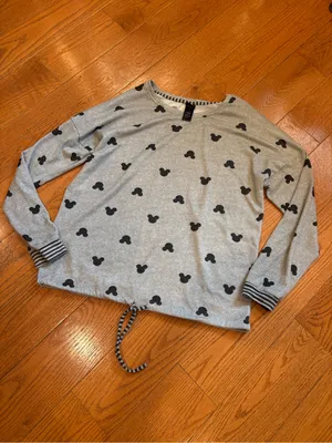 Disney Mickey Mouse Allover Print Gray Oversized Cozy Pullover Top Medium thumbnail 2