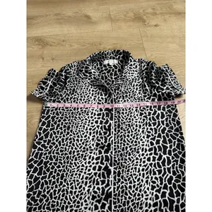 NWOT‎ Womens Loft black white leopard print satin button up shorts pajamas MP SP thumbnail 12