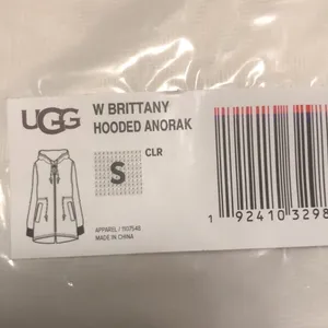 UGG BRITTANY HOODED Sheer ANORAK White S NWT Rain Festival Stay Dry Tailgating thumbnail 5