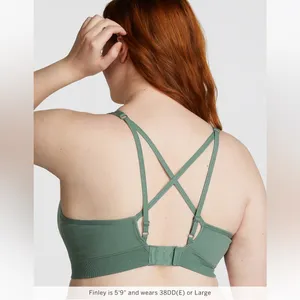 PINK Victoria's Secret Seamless‎ Air Medium Impact Sports Bra thumbnail 4