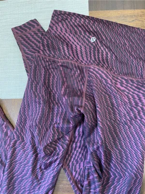 Lululemon Align High Rise Leggings Size 4 Purple Black Geometric Print thumbnail 2