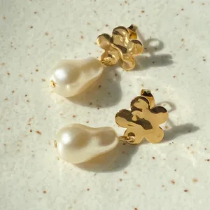 Handmade gold stainless flower baroque pearl dangle dangle earrings🌼 thumbnail 6