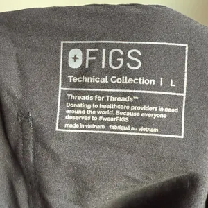 Figs Technical Collection Slim Fit Black Scrub Pants - Size L thumbnail 5