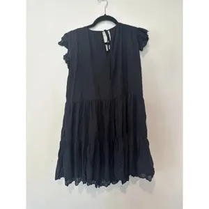 Aritzia Wilfred Sidonie Tiered Black Babydoll Dress Flutter Sleeve Lined 1478 thumbnail 2