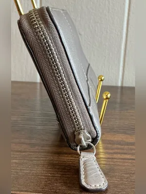 A Rare HTF Vintage Coach Silver Metallic Leather Zip Around Continental Wallet thumbnail 2