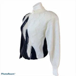 Ginenne Vintage Black/Cream Rhinestone Sweater Size S thumbnail 4