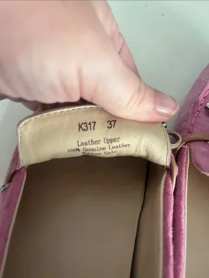 Suttons Ugg Women’s Australian Pink Leather Moccasins Flats Size 37 or 6.5 thumbnail 11