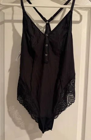 black bodysuit Size L thumbnail 1