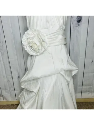 Wtoo Wedding Cotillion Dress Sz 14 Worn Once Pleated Floral Applique Sweetheart thumbnail 3