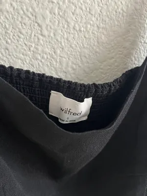 Aritzia Wilfred Top thumbnail 2