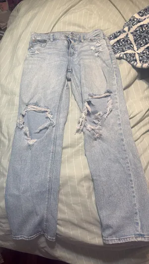 American Eagle Jeans thumbnail 1