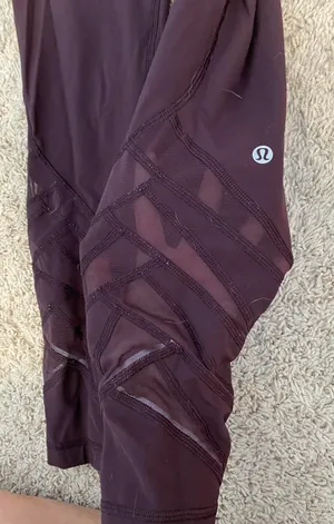 Lululemon Leggings 28” thumbnail 2