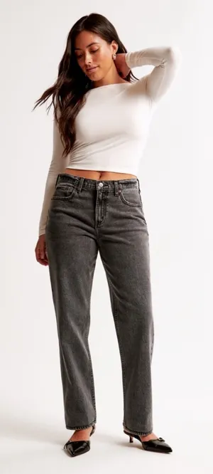 Abercrombie Curve Love Mid Rise 90s Straight Leg Jean thumbnail 1