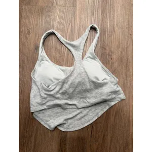 Alo Yoga Womens Ribbed Racerback Handkerchief Hem Tank Top Heather Gray S thumbnail 3