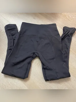 Lululemon Leggings thumbnail 3