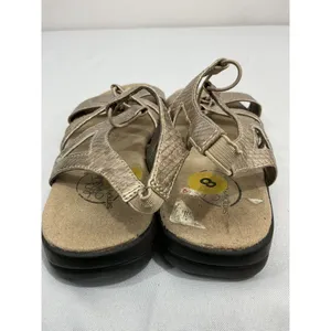 Womans Life Stride Simply Comfort Size 8 Strappy Open Toe Sling Back Gold Sandal thumbnail 4