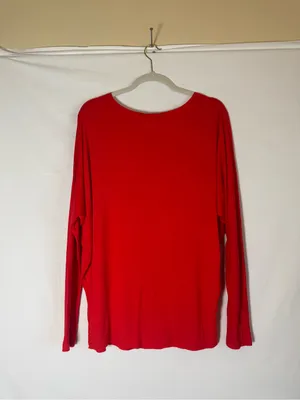 Zenana Outfitters Red Long Sleeve Scoop Neck Top thumbnail 3