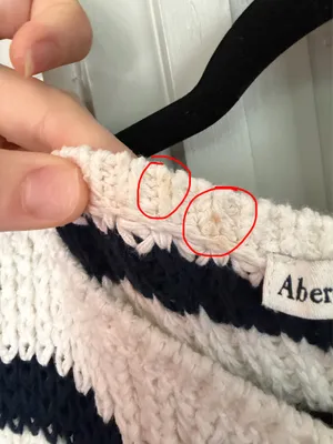 Abercrombie & Fitch Textural Knit Sweater Vest thumbnail 4