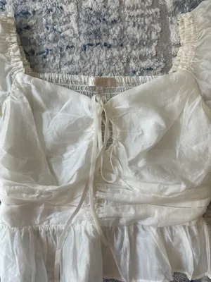 WAYF Women’s Small Off White Ruched Ruffle Short Sleeve Top thumbnail 5