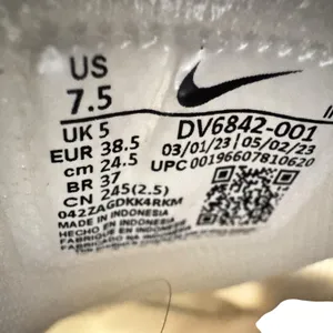Nike Air Max SE Trainer White Black Gold DV-6842-001 Lace Up Sneakers Size 7.5‎ thumbnail 14