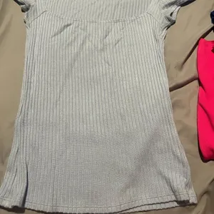 Reformation ribbed‎ blue basic tee xs thumbnail 2