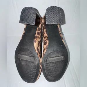 Bobbie Brooks Sz 7 Faux Suede Leopard Print Zip Up Stack Heel Ankle Boots thumbnail 5