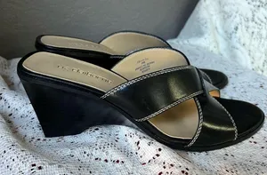 New wedge sandals thumbnail 2