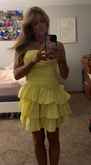 Hello Molly Dress thumbnail 1