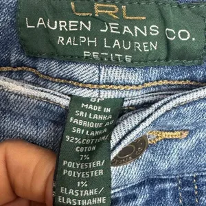 Ralph Lauren Lauren jeans‎ mid rise jeans size 8 petite thumbnail 4