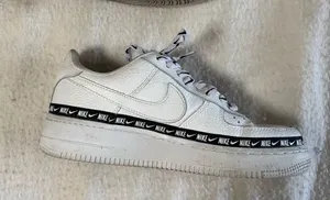Women’s Nike AF1 Low “Ribbon Edition” thumbnail 1