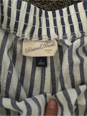 Universal threads Shorts Size Large 0178 thumbnail 3