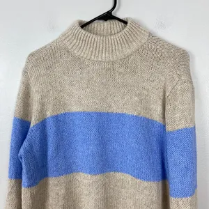 Aerie Mock Neck Sweater Blue Tan Striped Casual Cozy Pullover Size XS‎ thumbnail 2