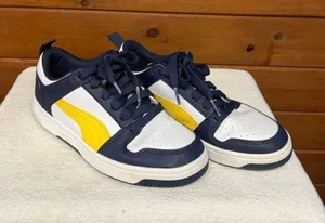 Puma Womans Rebound LayUp Lo sneakers Sz 6 Navy/Yellow/White thumbnail 1