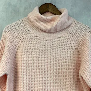 KUHL Women Sienna Waffle Knit Turtleneck Sweater Size‎ M Cozy Outdoor Hygge thumbnail 3