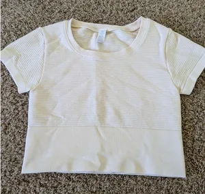 Aerie offline top thumbnail 1