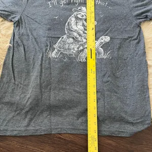 Source Unknown Heather Gray "I'll get right on that" Sloth on Turtle Graphic Tee T-shirt Size L thumbnail 5