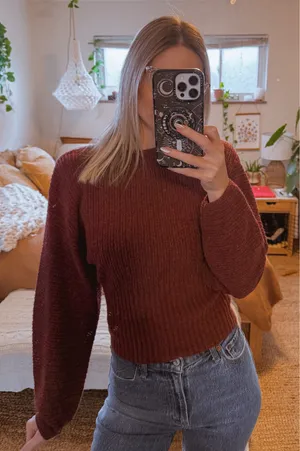 Maroon Sweater thumbnail 1